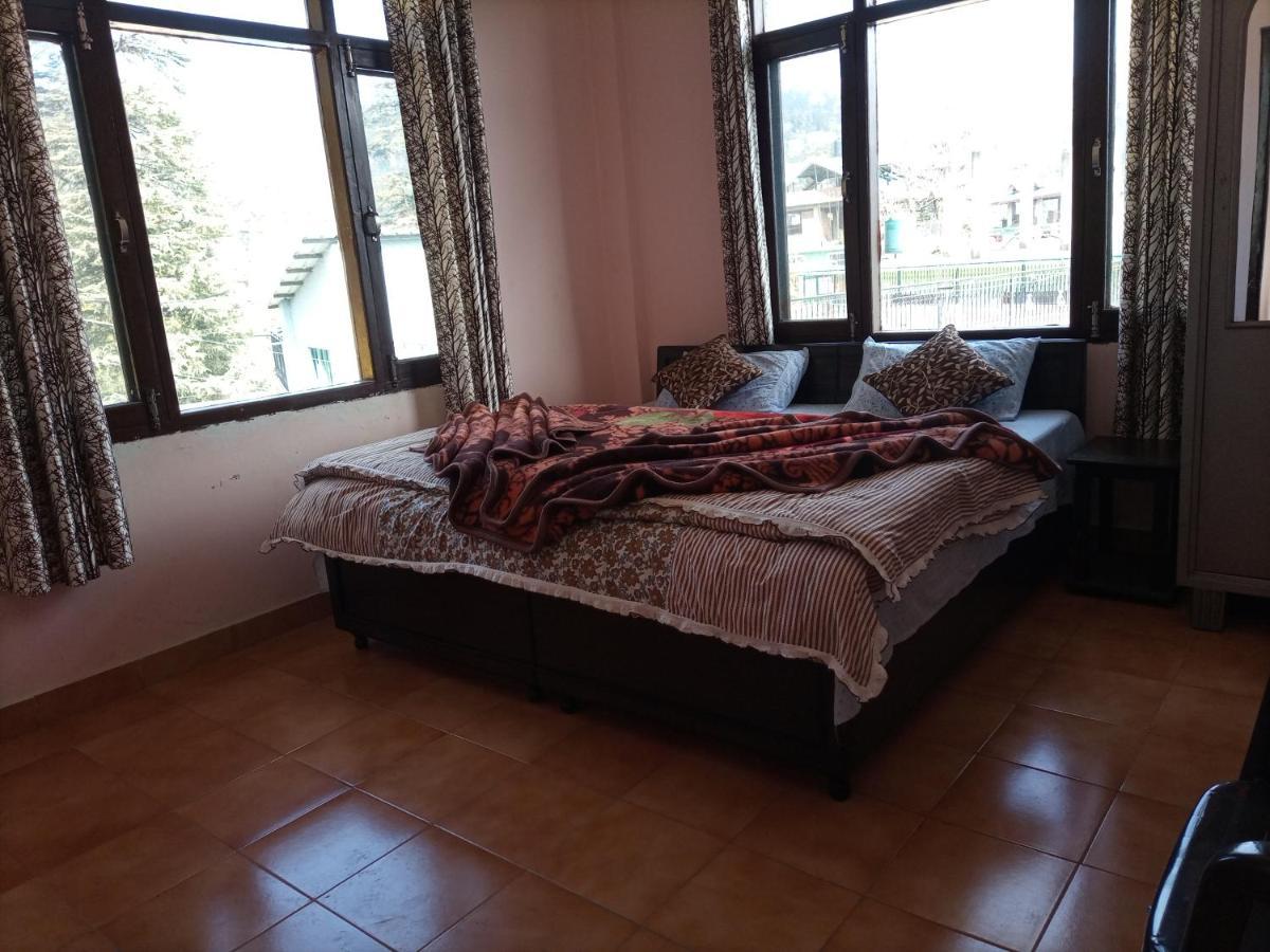 Thakur Homes- Couple And Family Friendly Homestay Шимла Екстериор снимка