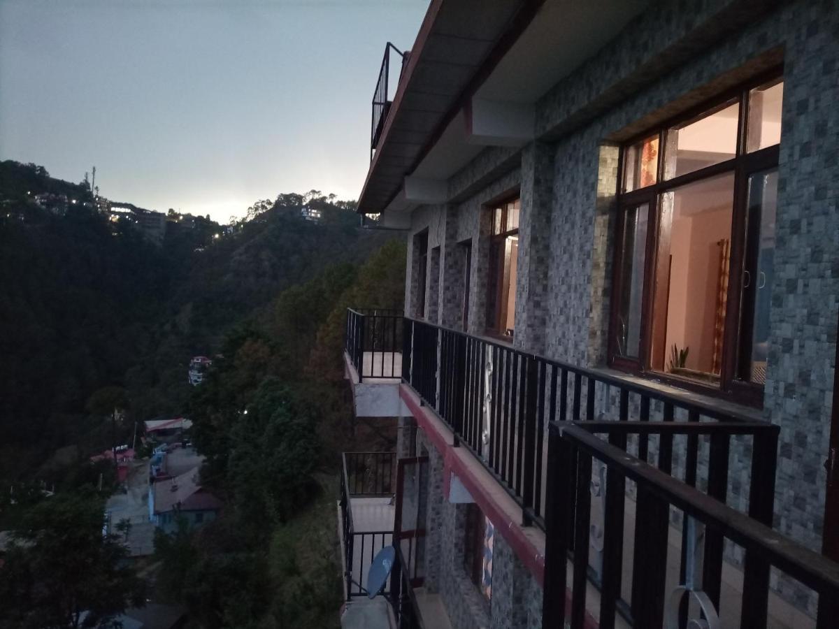 Thakur Homes- Couple And Family Friendly Homestay Шимла Екстериор снимка