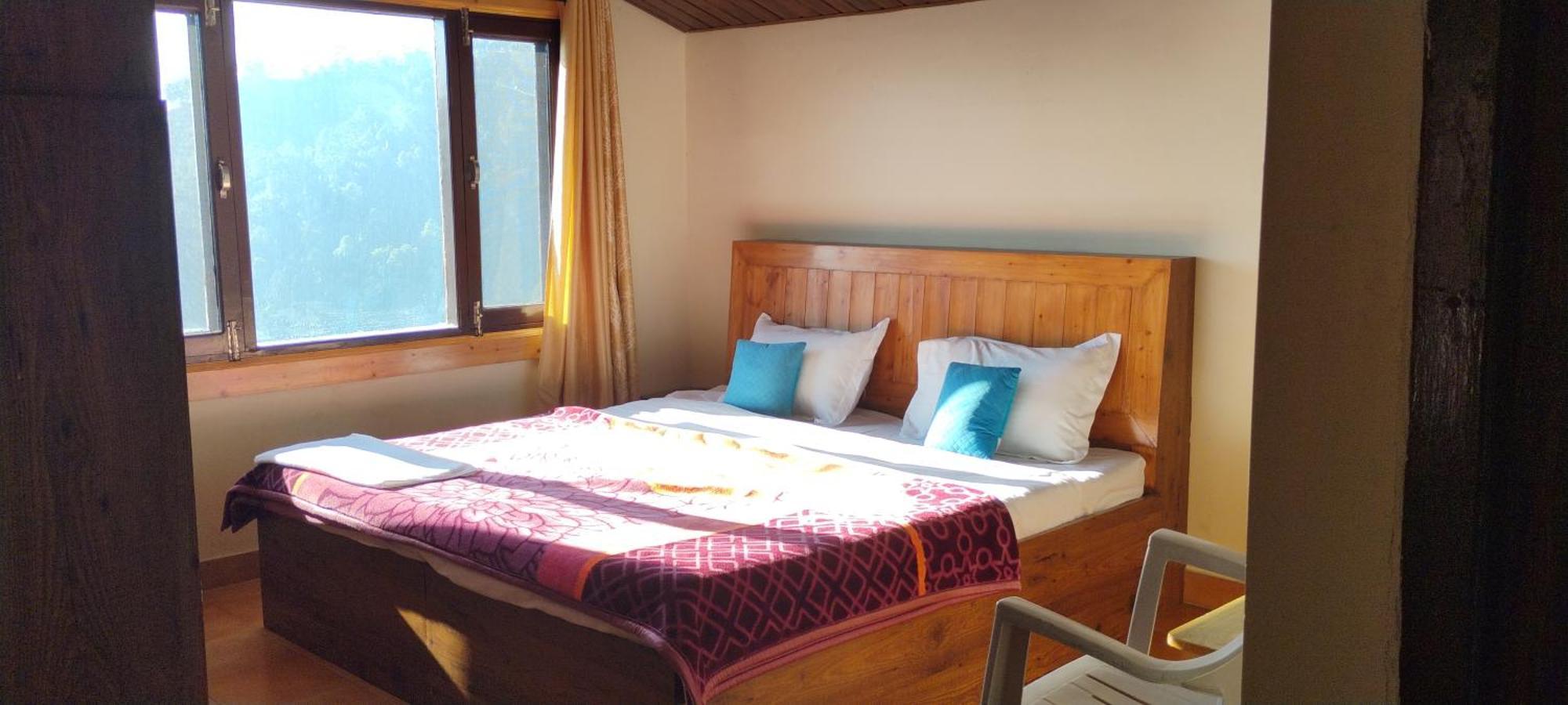 Thakur Homes- Couple And Family Friendly Homestay Шимла Екстериор снимка